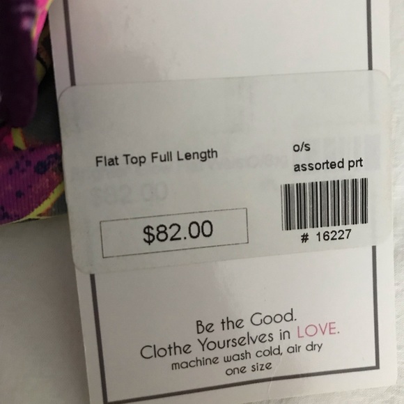 8 Pair of Colorful Full-Length, High Quality Leggings, Made in Brazil. - Picture 4 of 5